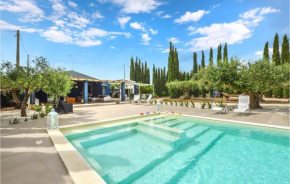 Amazing Home In Menfi With Private Swimming Pool, Can Be Inside Or Outside